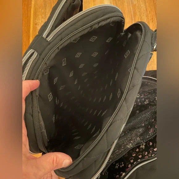 Vera Bradley travel backpack NWOT - Picture 5 of 5